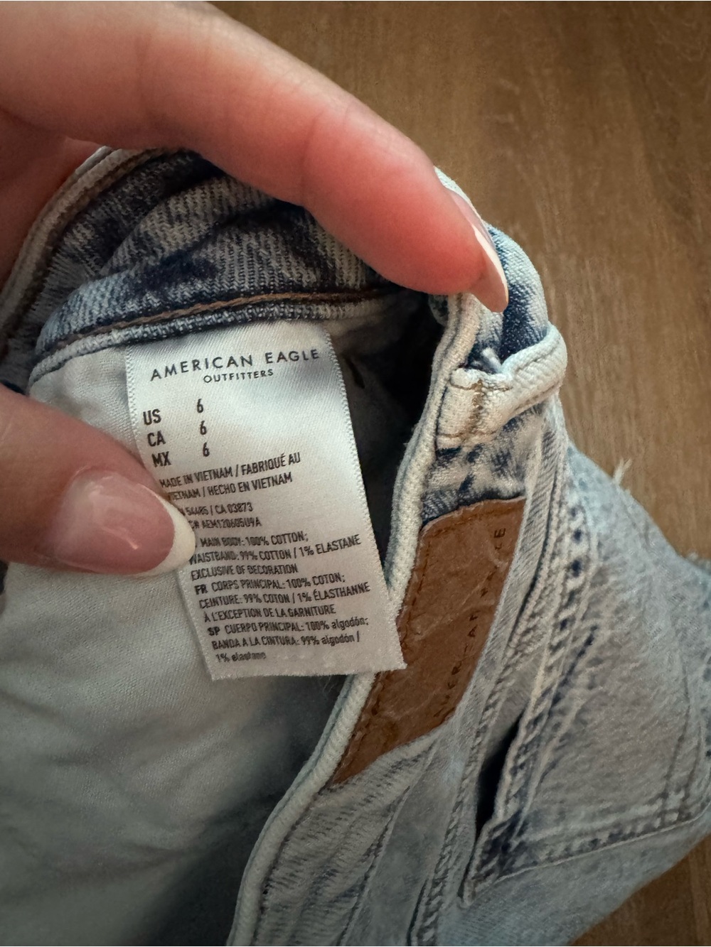 American Eagle Outfitters Light Blue Distressed Denim Shorts - Picture 4 of 5